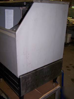 Nice used ice-o-matic 200 lb. undercounter ice machine 
