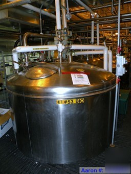 Used- norwalk tank, 2000 gallon, stainless steel, vert