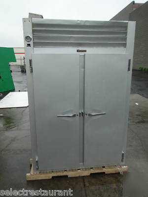 Traulsen DLT232NUT reach-in 2 door freezer w/ shelves