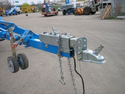 New 2007 genie tz-50/30 towable boom lift man , warranty