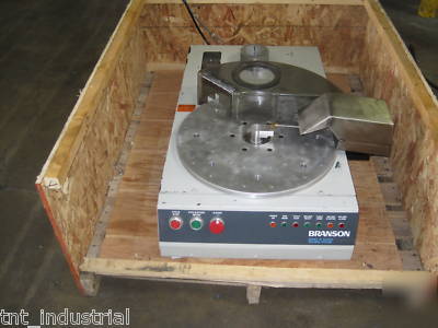 Branson series 30 ultrasonic rotary system table