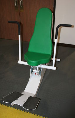 Fitness center equip, exercise machines & music system