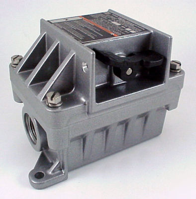 Square d fhp manual starter 2510FRIH 2510-FR1H 1HP nos