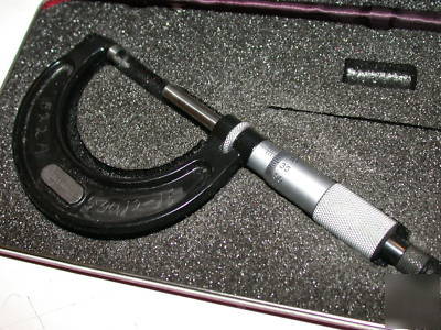 Starrett micrometers mics 25 to 50MM #436M with case