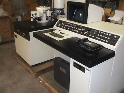 Amray 1820 digital image scanning elctron microscope