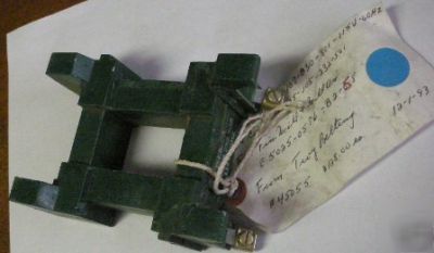 D.i.s ac coil 25105232502 115V@60HZ size 3>4 nos 