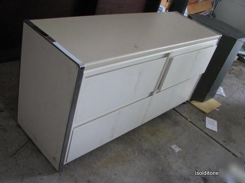 4 drawer legal file cabinet - pick up only in chicago