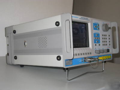 Motorola R2670 service monitor communications analyzer