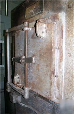 Industrial furnace box draw tool metal temper gas fired