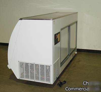 New display case cooler refrigeration bakery deli