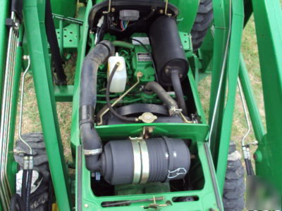 John deere 790 utility tractor w/front-end-loader
