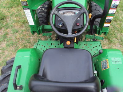 John deere 790 utility tractor w/front-end-loader