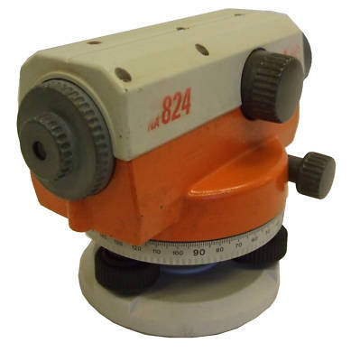 Leica NA824 auto level builders sight survey transit