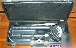 Used: pyro analog thermocouple thermometer model 33. un