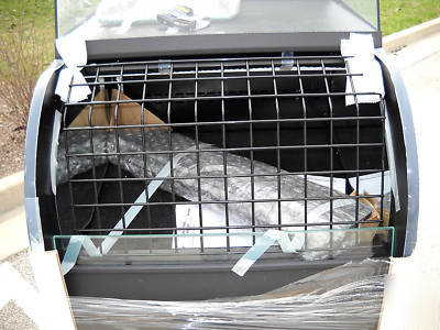 Structural concepts refrigerated dual zone merchandiser