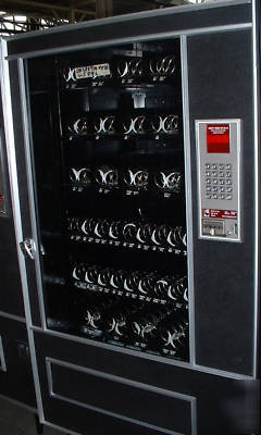 Lektrovend VS99C snack vending machine