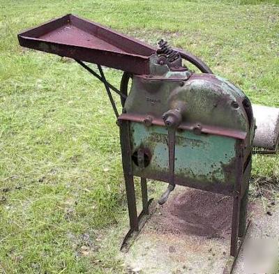 Antique john deere no. B1 hand-crank corn sheller