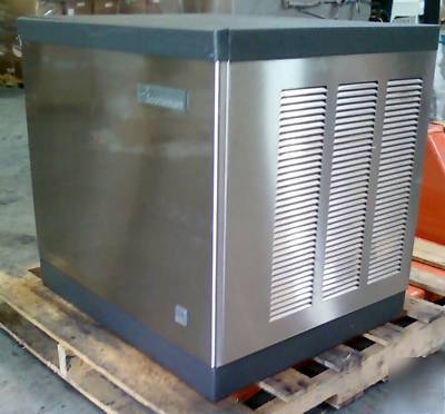  scottsman ice machine ice head / model CME806AS-32F