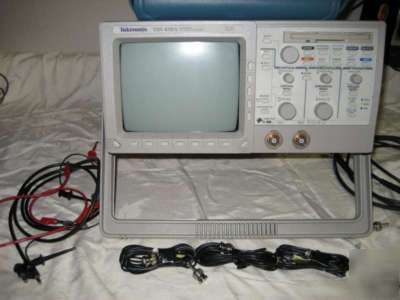 Tektronix tds 430A 400 mhz 2 chan digital oscilloscope