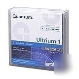 New quantum lto-2 data cartridge mr-L2MQN-01 mr-L2MQN-0