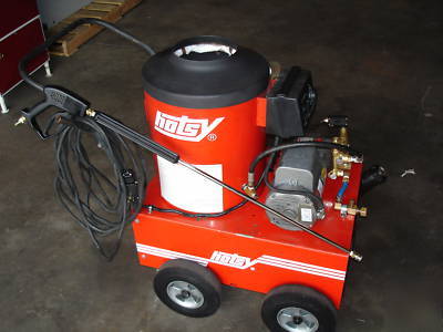 Hot water pressure washer hotsy 550 115V/diesel burner 