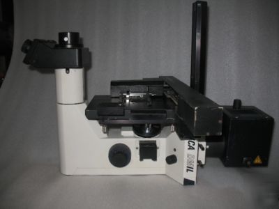 Leica dmil microscope