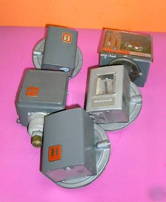 Honeyewll C645A 1006 1 pressure switch& others lot of 5