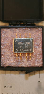 M/a-com jh-141 quadrature hybrid 1-2 ghz 3 db