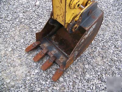 2005 terramite T5C loader backhoe - excavator