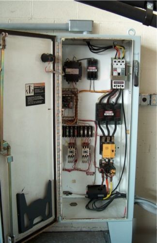 Komar single auger 100 hp electro-hydraulic shredder