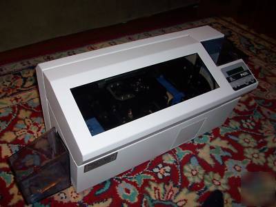 Print hotel key cards, id badges and fundraiser cards 