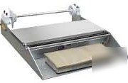 Heat seal food wrapping machine model 625