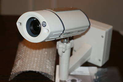 Iqeye sentinel iqinvision ip camera network ethernet 