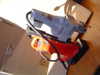 Milwaukee 4206-1 adjustable electromagnetic drill press