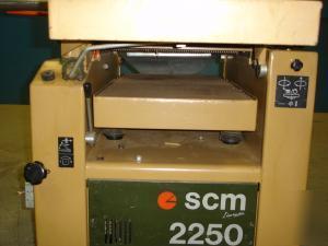 Scmi model 2250 planer / jointer combination machine