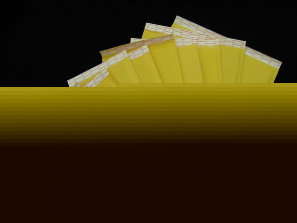 100 - #1 bubble lite kraft self-seal mailers