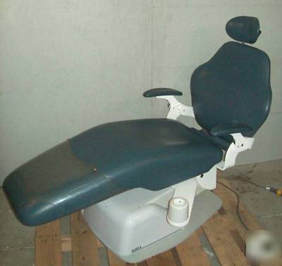 Lsm dental patient/exam chair