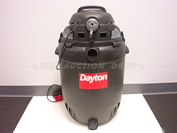New dayton wet and dry 6.5 hp 22 gallon vacuum w/ dolly