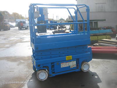 2002 genie GS1930 scissor lift ,25' work height.,hd 24V