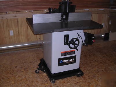 Delta 43-455 shaper 5HP 230V 1P w\ micro adjust fence