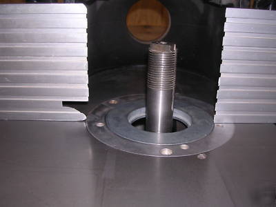 Delta 43-455 shaper 5HP 230V 1P w\ micro adjust fence