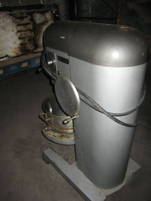 P660 hobart 60 qt dough mixer
