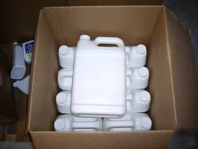 16 f-style gallon rectangular jug with 38-400 cap