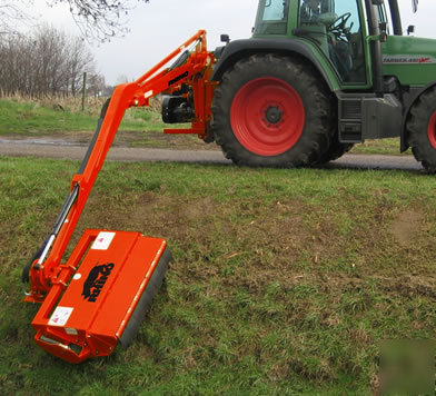 New 2009 rhino 1348 rear boom mower bushhog flail 3PT