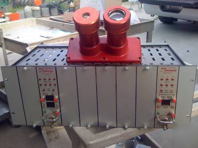 6 det-tronic flame detectors and panel