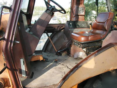 Case 580K 580 k low cab air heat 4 in 1 bucket