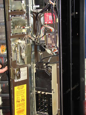Cold food /sandwich/ vending machine >working / cheap 