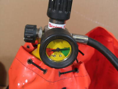 Emergency 5 minute air supply w/hood+ pack (elsa-5XF)