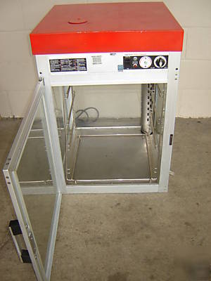 Hatco hot & fresh 4 tiers lighted pizza display case