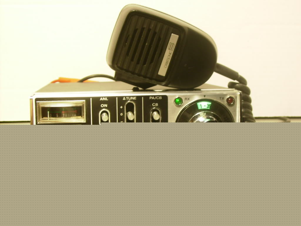Vintage orbisonic S200 40 channels cb from the 70's